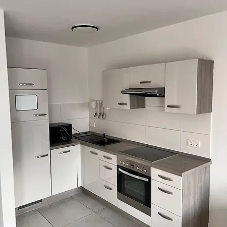 Am Bahnwerk Apartment *